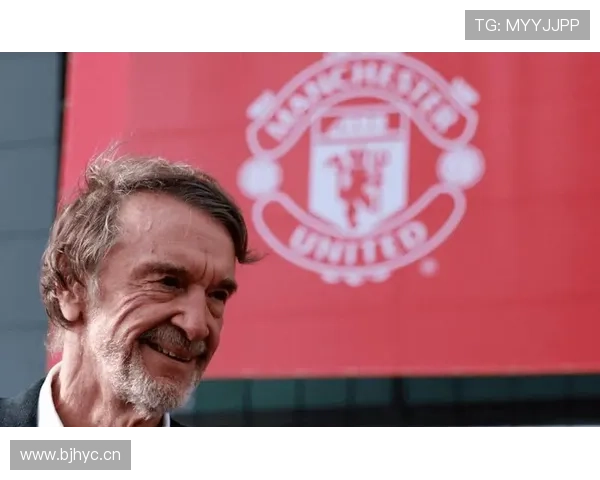 曼联战术困局持续,重建曙光能否扭转沉沦趋势? 曼联战术困局持续,重建曙光能否扭转沉沦趋势?